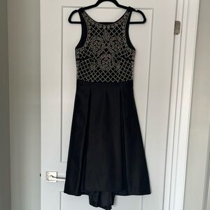 XSCAPE Women’s Midi Dress